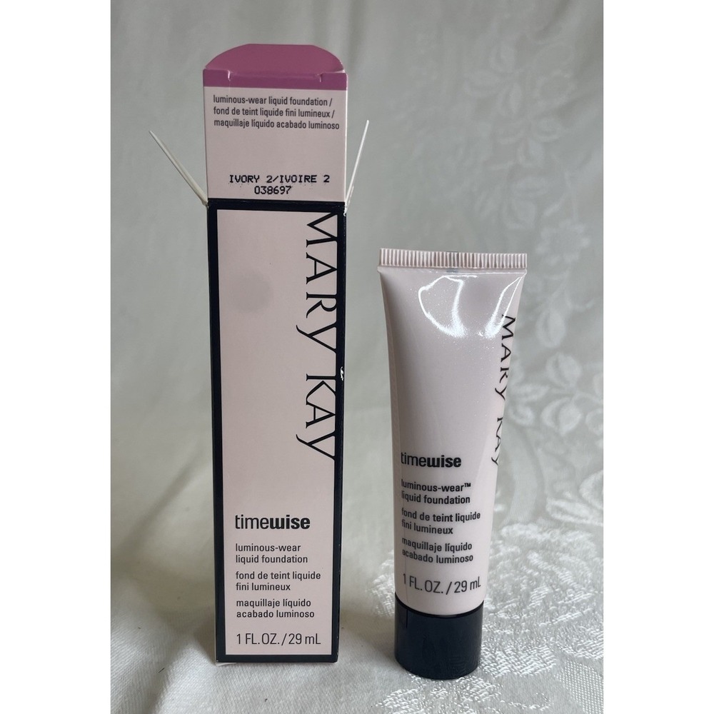 Mary Kay Timewise Luminous-Wear Liquid Foundation Ivory 2 038697 NEW IN BOX